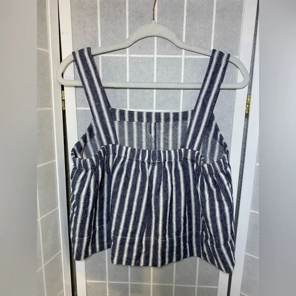 Madewell Squareneck Top in Linen Blend
Stripe - Picture 6 of 9